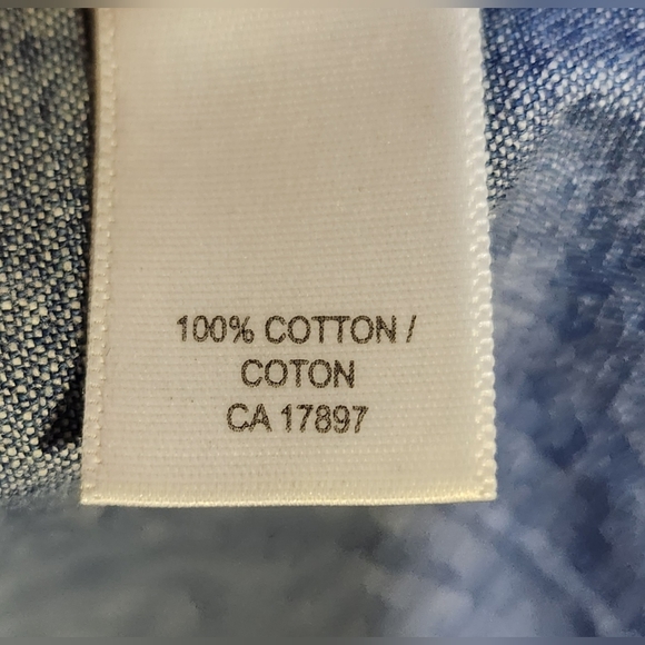 Banana Republic Men's Casual Button Down Shirt in Blue Jeans Color - Picture 11 of 12